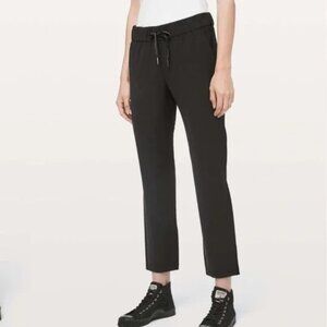 Lululemon On The Fly Pant Woven 27; Black Size 2